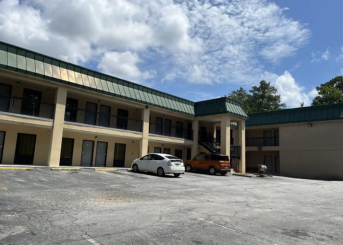 Royal Inn & Suite- Jonesboro